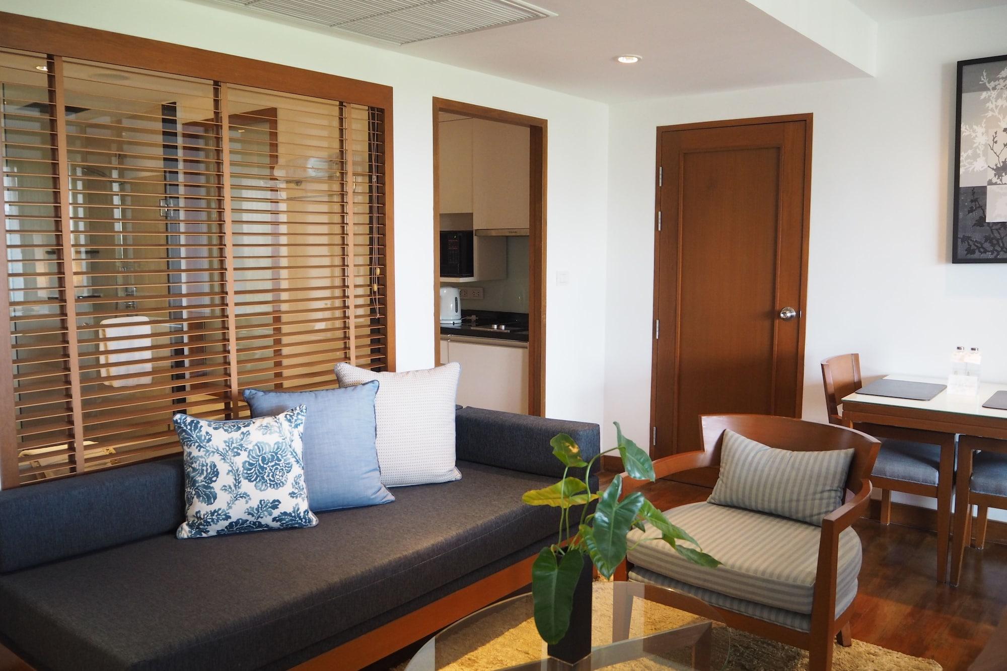 Woodlands Suites Serviced Residences - Sha Extra Plus Pattaya Exterior photo