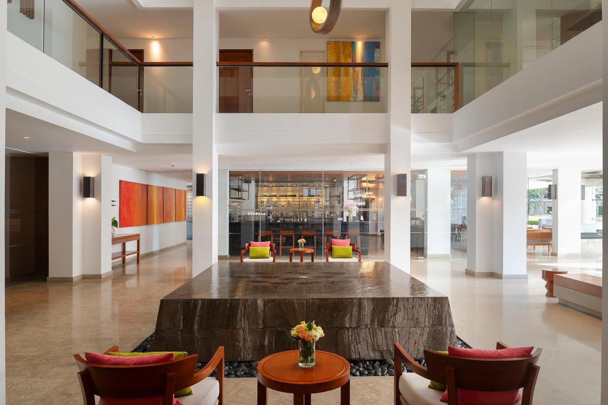 Woodlands Suites Serviced Residences - Sha Extra Plus Pattaya Exterior photo