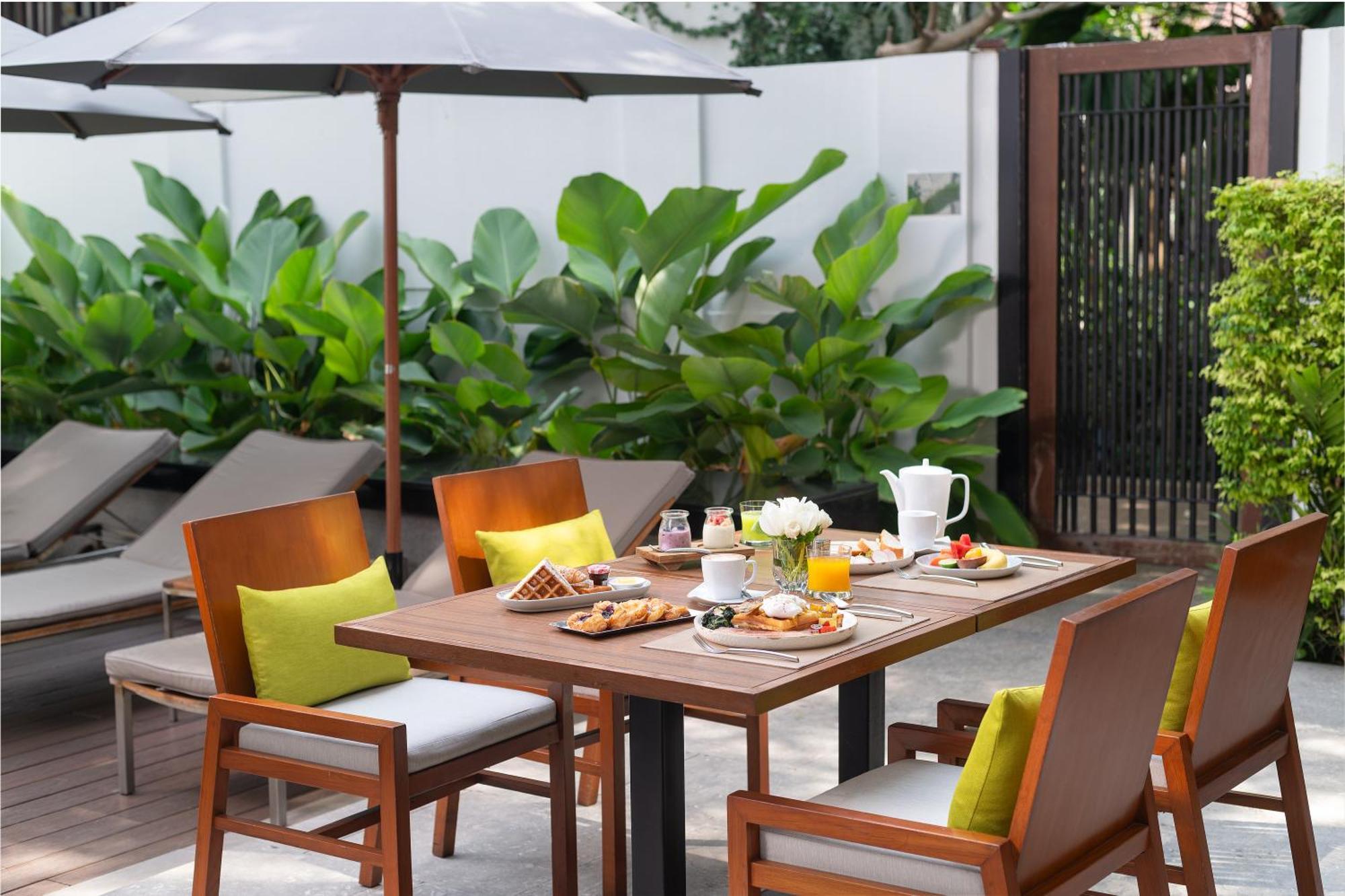 Woodlands Suites Serviced Residences - Sha Extra Plus Pattaya Exterior photo